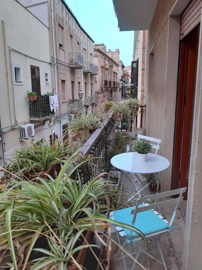 Damiani House Villa Marsala 0*,  Italien
